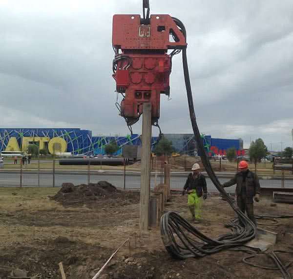 вибропогружение шпунта Ларсена Л4